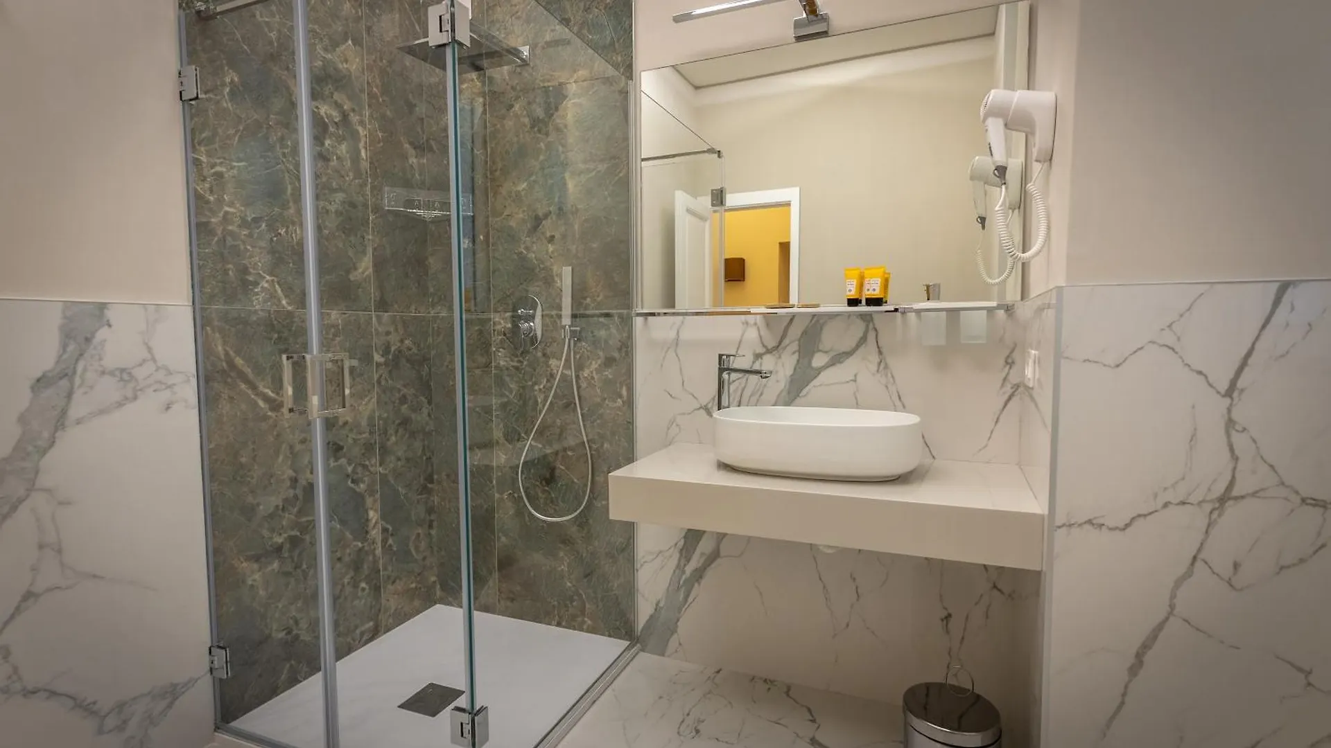 Guest house Antica Dimora Pessina Hotel Naples Italy