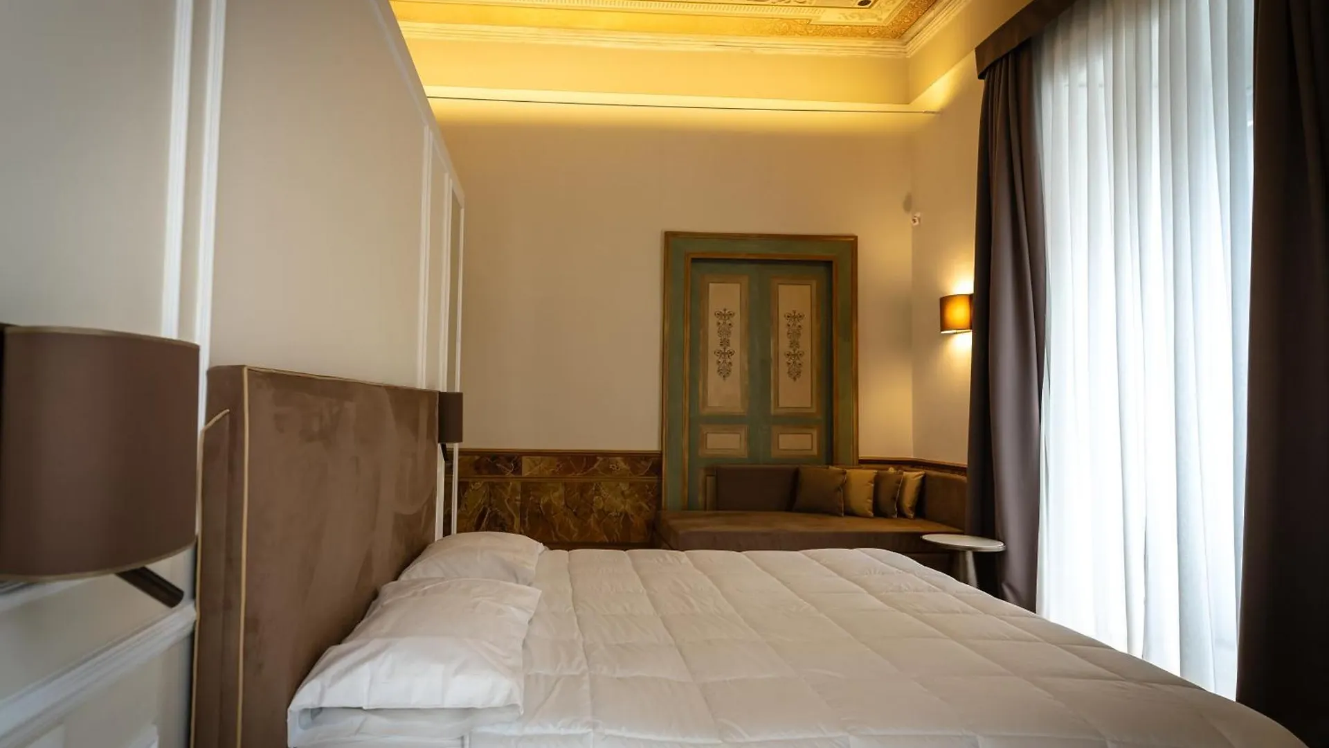 Guest house Antica Dimora Pessina Hotel Naples
